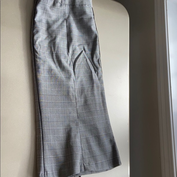 skirt - Picture 4 of 5